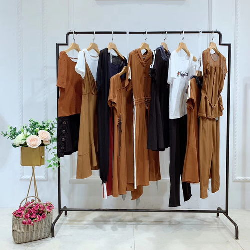 天猫品牌女装店铺装修与新款精品赏析